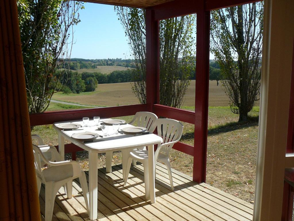 Les Chalets des Mousquetaires Mirepoix  Chambre photo