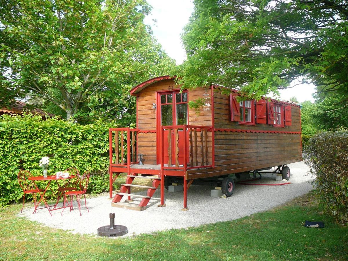 Les Chalets des Mousquetaires Mirepoix  Extérieur photo